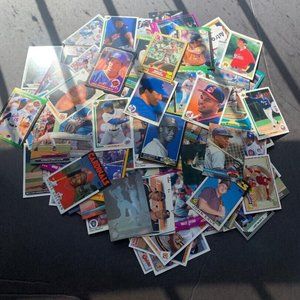 Vintage  Baseball Trading Cards  Mixed Lot of Minimum 200 Cards Produced 1980 -